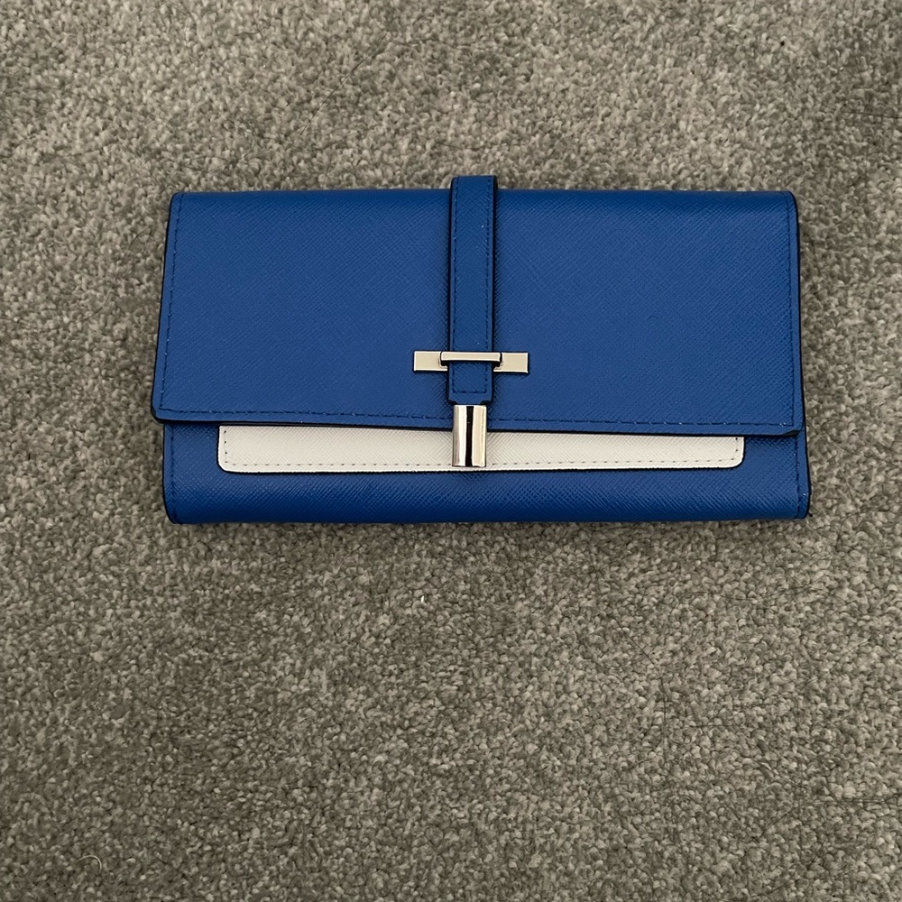 Elegant Blue and White Women's Clutch